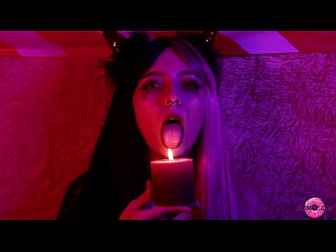❤️ Blowjob Bergairah dari Succubus Seksi dengan Pemenuhan Mulut ☑ Rusia porno pada kami ️❤